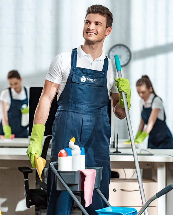 Profil Gebäudereinigung Unterhaltsreinigung in Aurich Team bei der Arbeit